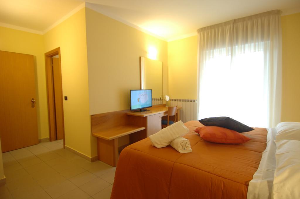 Hotel Arimannia Caramanico Terme Cameră foto
